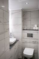 Corran House Guest House & Hostel