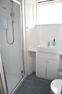 Corran House Guest House & Hostel