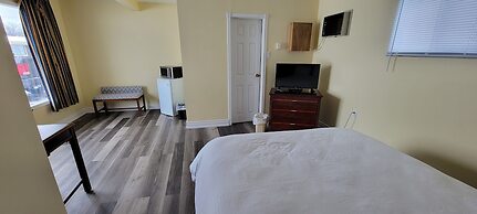 North Shore Wayside Inn