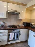 Mayville House Apartment