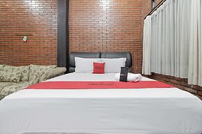 RedDoorz @ Cilandak Timur