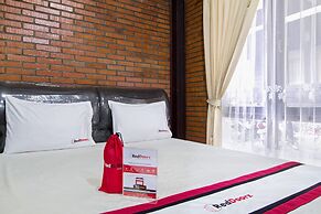 RedDoorz @ Cilandak Timur