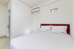 RedDoorz Plus @ Jalan Pemuda Jakarta