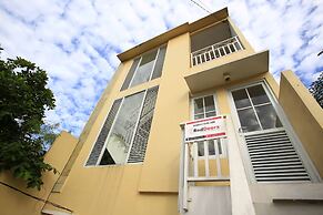 RedDoorz @ Radio Dalam