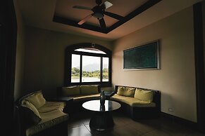 Hotel El Reith Lake Granada Nicaragua