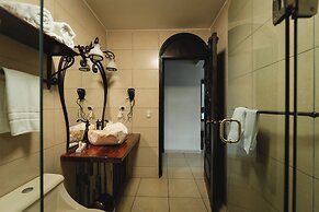 Hotel El Reith Lake Granada Nicaragua