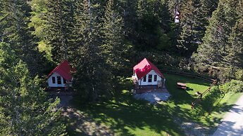 Maisonnettes Camping de la Baie de Perce