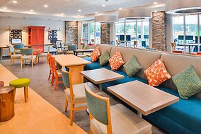 Home2Suites by Hilton Dupont, WA