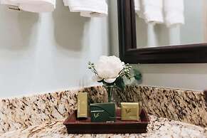 Chateau Saint Denis Hotel