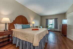 Chateau Saint Denis Hotel, a Trademark Collection by Wyndham