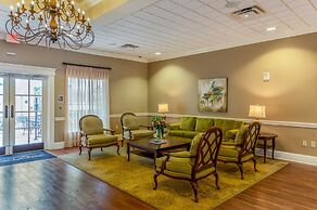 Chateau Saint Denis Hotel, a Trademark Collection by Wyndham