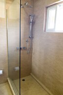 New Kingston Apartment at The Palms