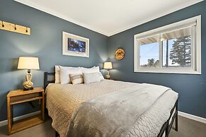 Aqua Aire Inn & Suites