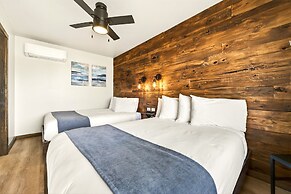 Aqua Aire Inn & Suites