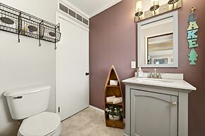 Aqua Aire Inn & Suites