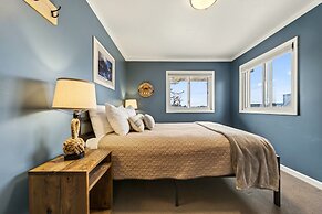 Aqua Aire Inn & Suites