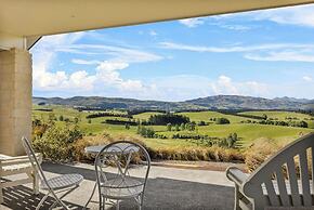 Ribbonwood Country House