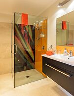 Ribbonwood Country House