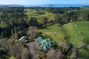 Country Villa Estate
