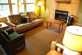 Crow Wing Crest Resort