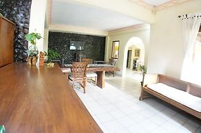 Puri Alam Dewata - Guest Villas