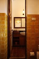 The Bhuthorn Bed and Breakfast