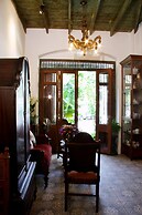 The Bhuthorn Bed and Breakfast