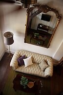 The Bhuthorn Bed and Breakfast