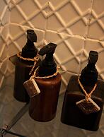 The Bhuthorn Bed and Breakfast