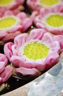 The Bhuthorn Bed and Breakfast