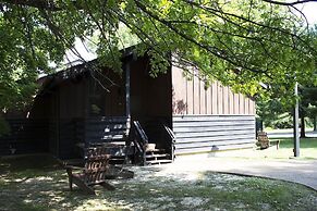 Giant City Lodge