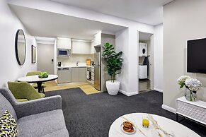 Meriton Suites North Sydney