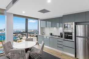 Meriton Suites North Sydney