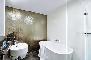 Meriton Suites North Sydney