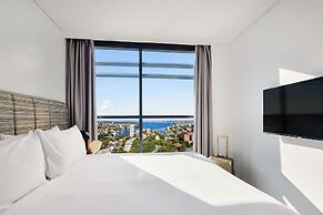 Meriton Suites North Sydney