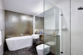 Meriton Suites North Sydney