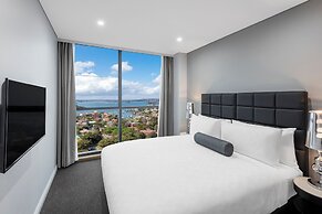 Meriton Suites North Sydney