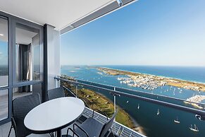 Meriton Suites Southport, Gold Coast