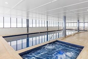 Meriton Suites Southport, Gold Coast