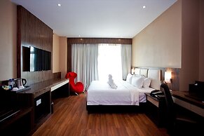 Vouk Hotel Suites