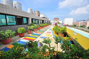 Young Soarlan Boutique Hotel