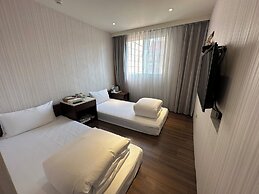 Young Soarlan Boutique Hotel