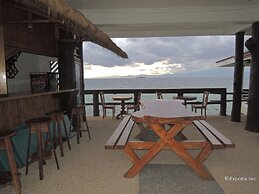 Love's Beach and Dive Resort