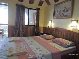 Love's Beach and Dive Resort