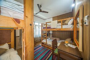 Shangri-la Boutique Hotel