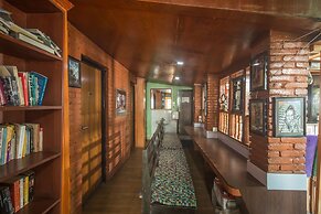 Shangri-la Boutique Hotel