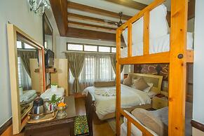 Shangri-la Boutique Hotel