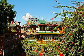 Shangri-la Boutique Hotel