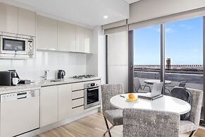 Meriton Suites Church Street, Parramatta