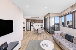 Meriton Suites Church Street, Parramatta